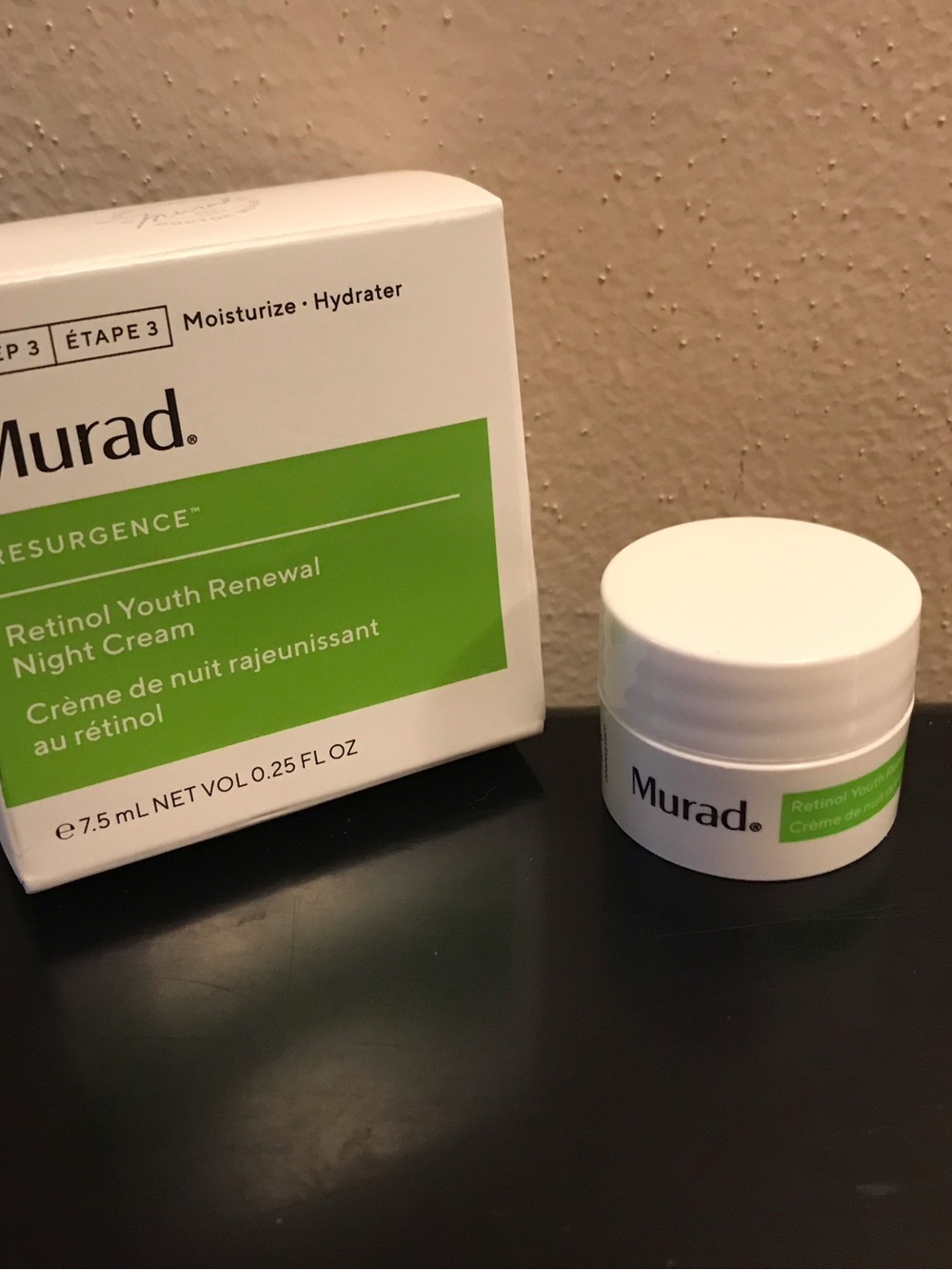 Murad Retinol Youth Renewal Night Cream — White & Green